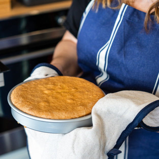 Mermaid Silver Anodised 6" Fixed Base Sandwich Tin