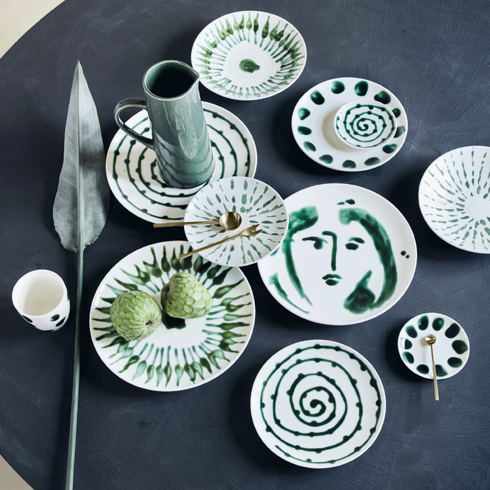 UNC Dinner Plate Arts & Craft Swirl 28cm