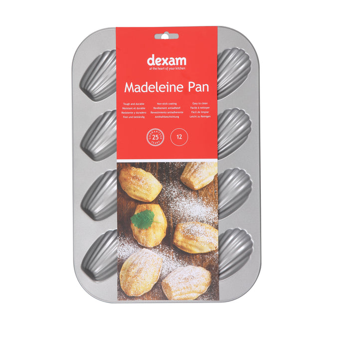 Non-stick 12 cup madeleine pan