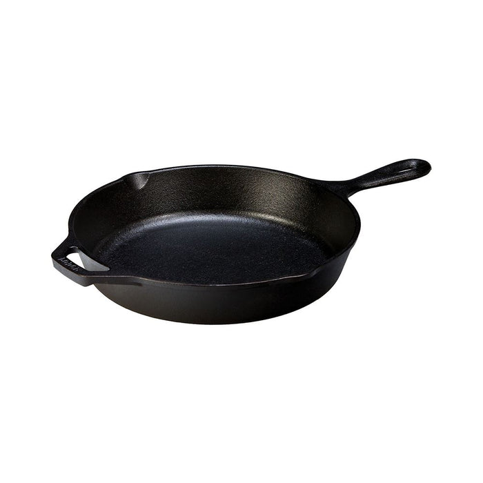 Round skillet with handle