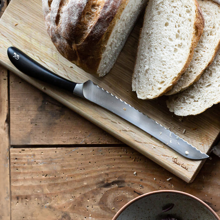 Signature bread knife 22cm