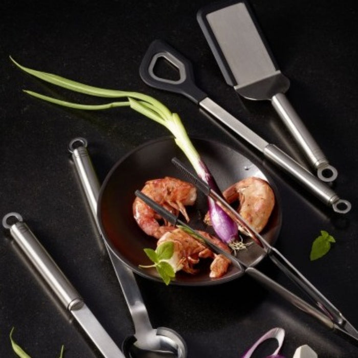 angled spatula